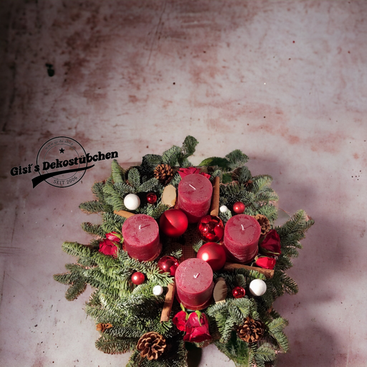 Adventskranz Rosenrot