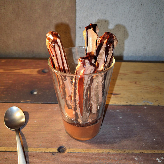 Churros Schoko Keks Kerze Sojawachs - Dessertkerze Haselnuss Schokolade 233g handgemacht