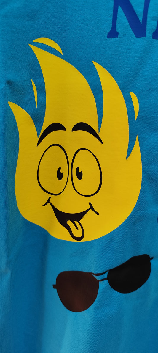 Ich grille nicht, ich GLÜHE – Das Sommer-Shirt für alle, die brennen statt braten!