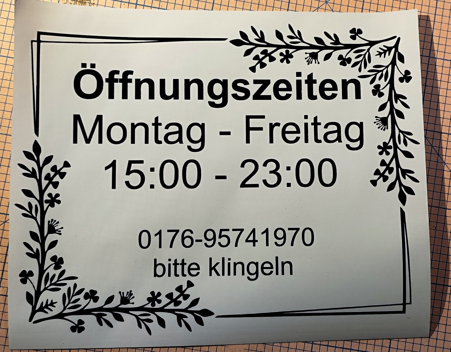 Individuelle Öffnungszeiten-Aufkleber | Wunschdesign & Wunschfarbe | Selbstklebend & leicht anzubringen