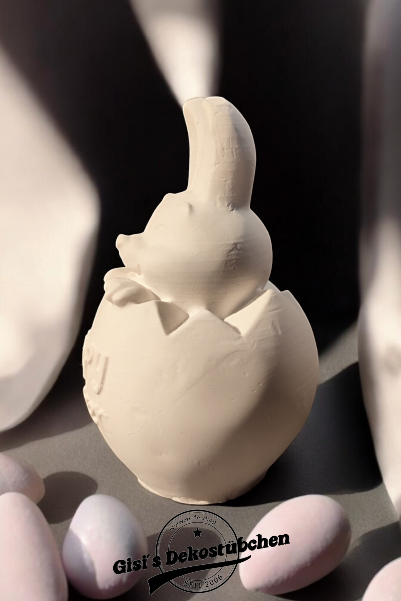 Osterdeko, Ostern, Hase aus dem Ei "Happy