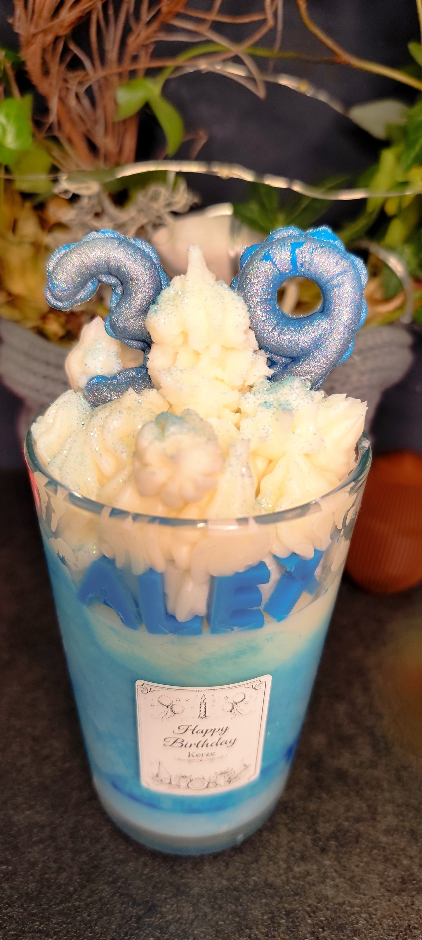 Personalisierte Happy Birthday Kerze im Glas – Sojawachs, Wunschdesign
