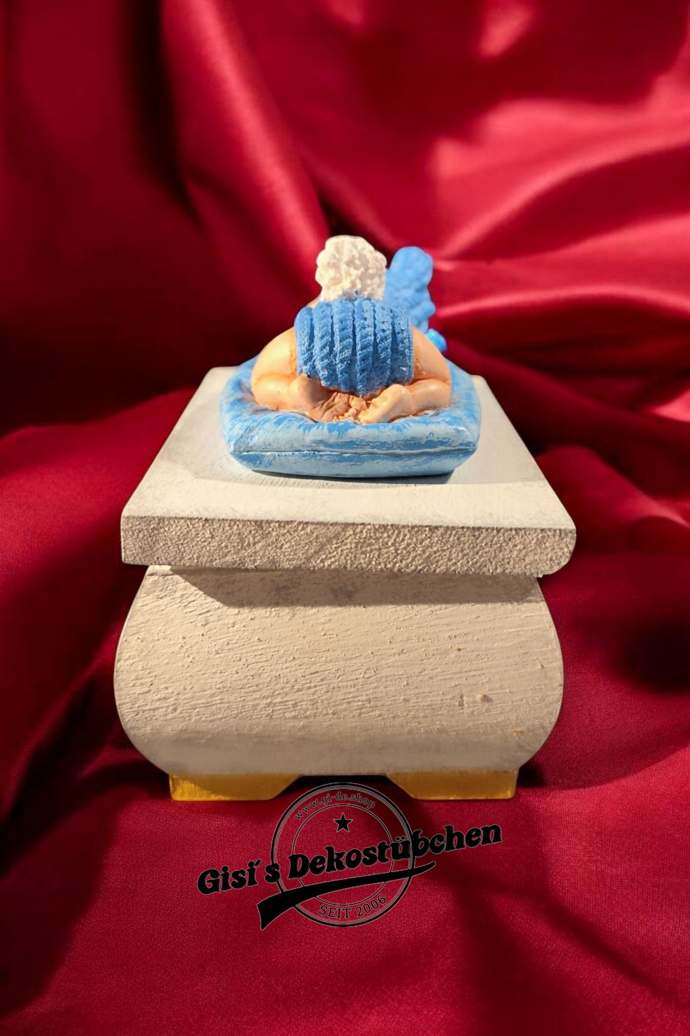 Schatztruhe mit Babyfigur handgemachte