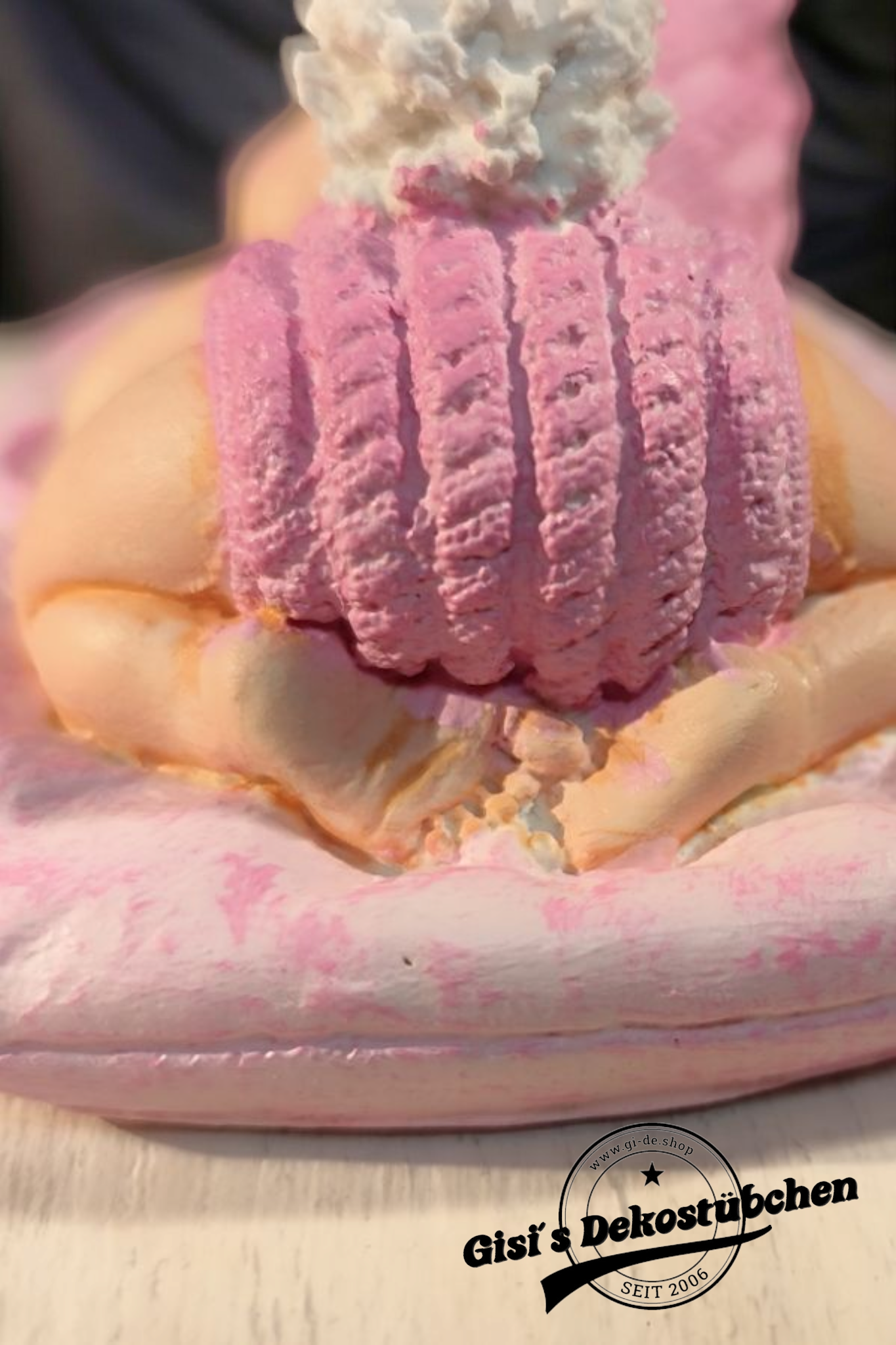 Schatztruhe mit Babyfigur handgemachte