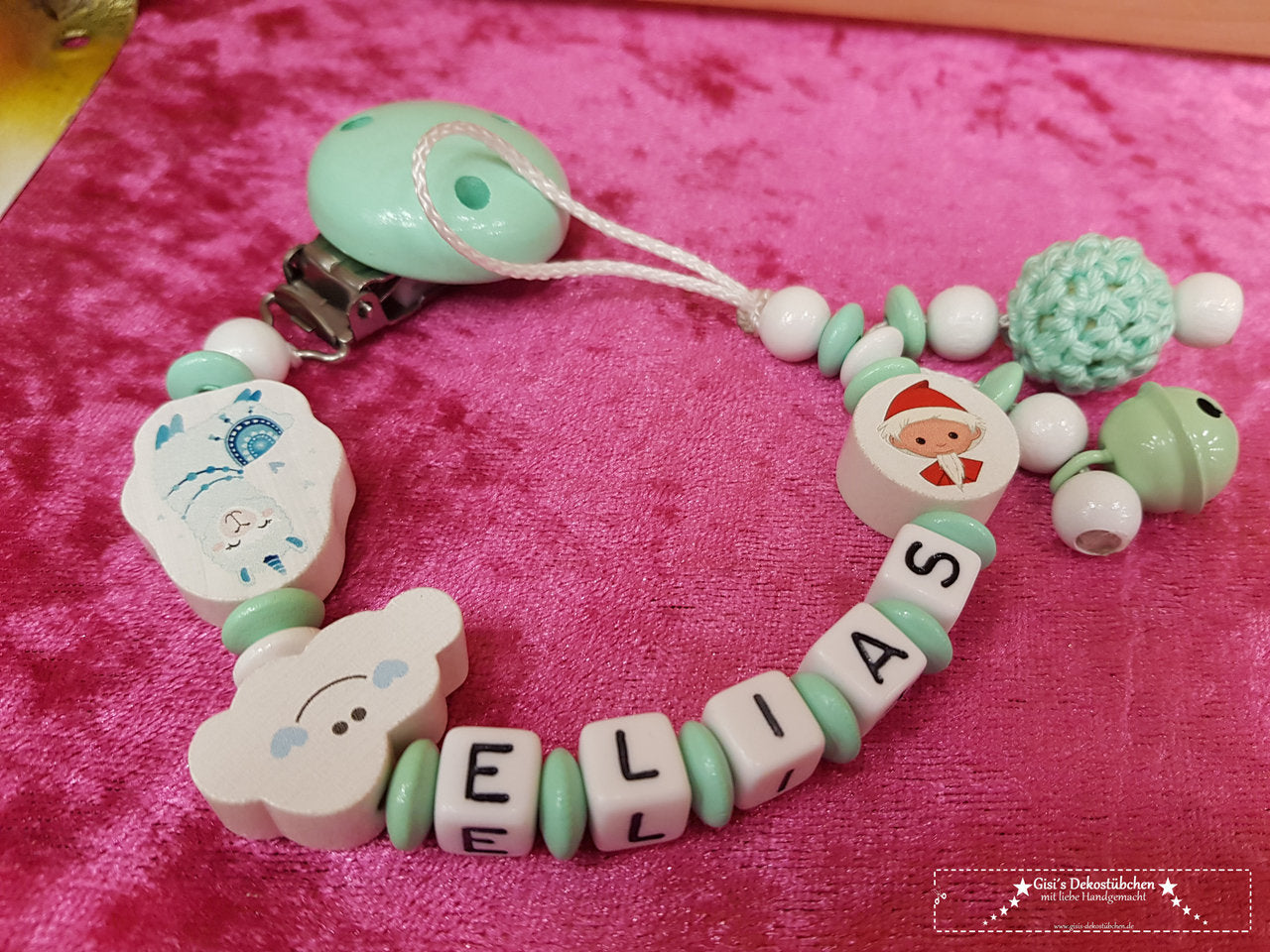 Schnullerkette mit Namen Wolke und Häkelperle in mint