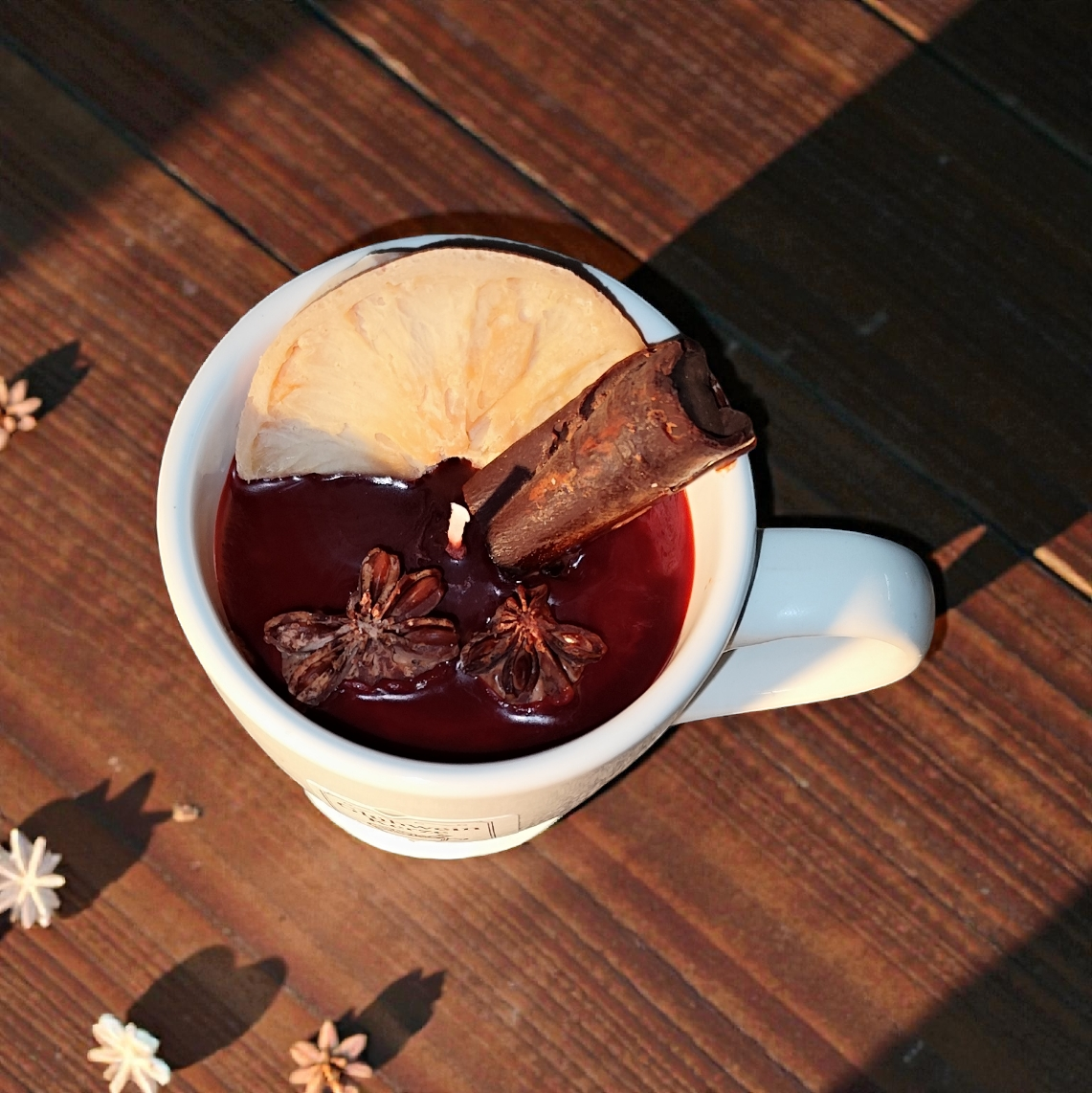 Sojawachs Glühwein Kerze im Becher – Winterlicher Duft mit Orange, Zimt & Sternanis