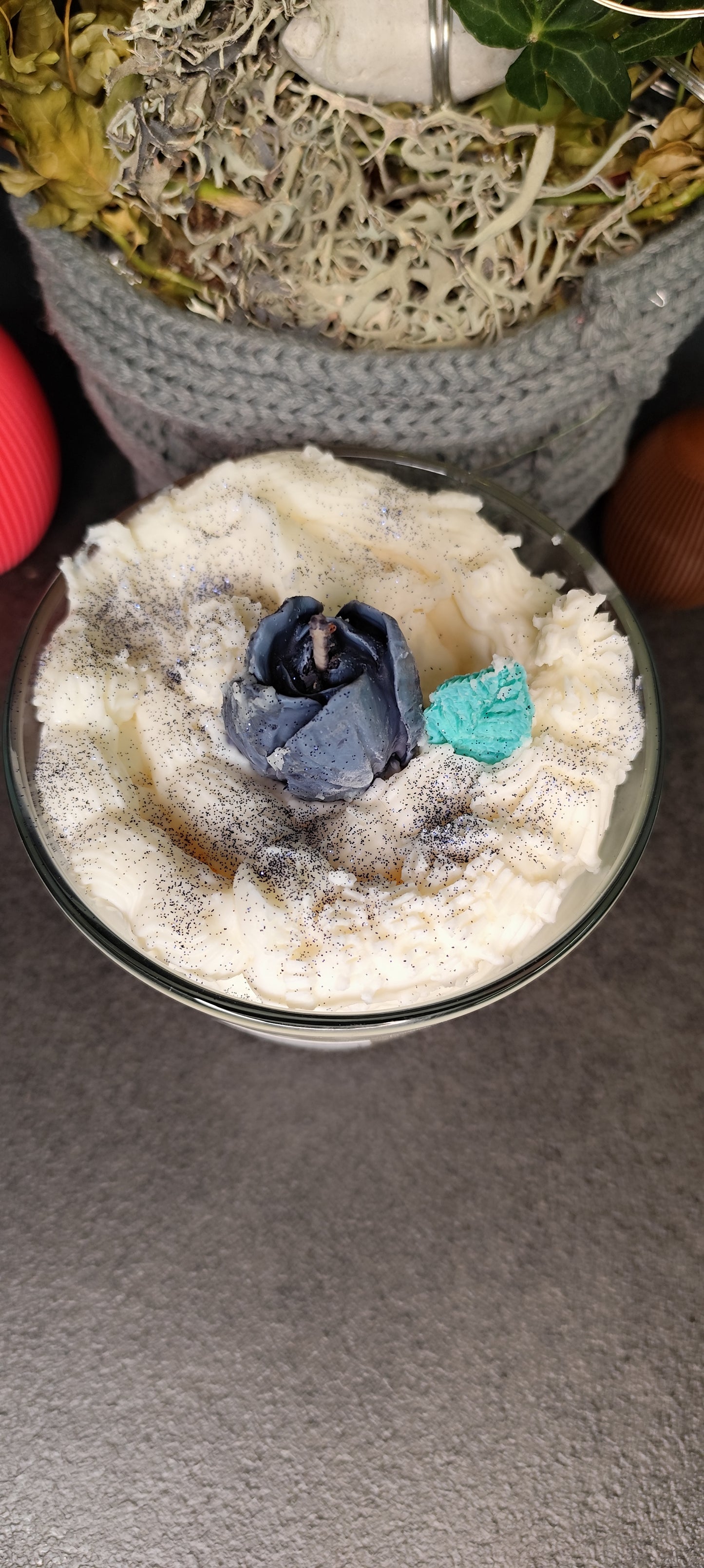 XXL Sojawachskerze „Spring“ mit Tulpe – handgegossen & vegan