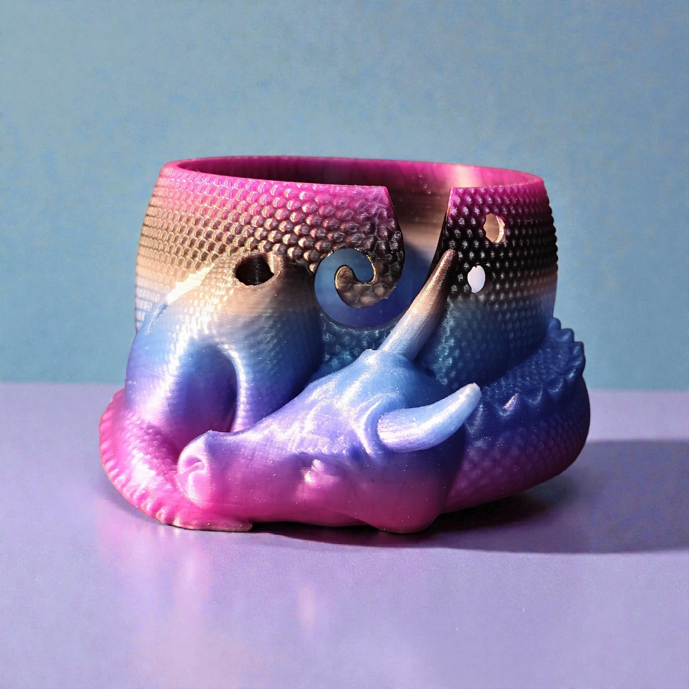 Wollhalter Drache 3D Druck - Wollschale Häkeln Stricken mit Nadel Schere Halter