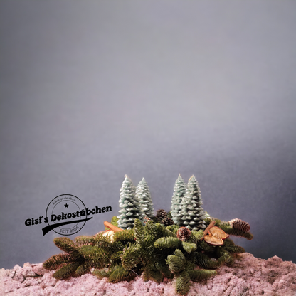 Adventskranz frisch gebunden Grün, Natur