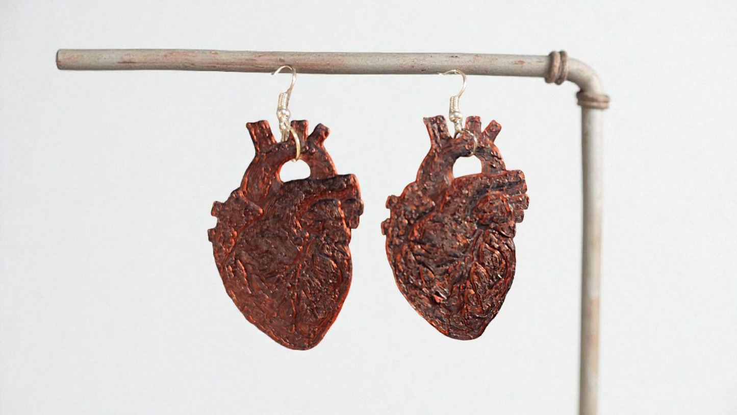 Anatomische Herz-Ohrringe – Leicht, Ausdrucksstark & Einzigartig
