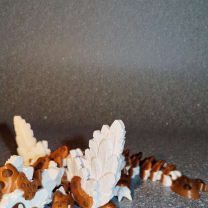 Cookie der Keksdrache – großer 3D-gedruckter Fantasy Drache mit Flügeln  Wunschfarben möglich