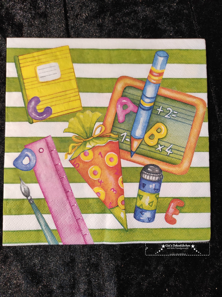 Einschulung Stifte Tafel Schultüte Schule