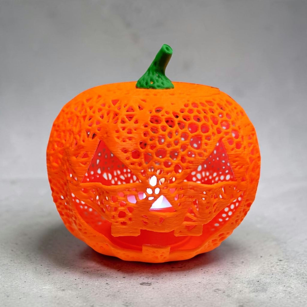 Halloween Kürbis – LED-Teelichthalter aus dem 3D-Drucker
