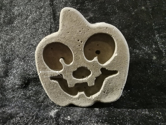 Happy Halloween aus Beton