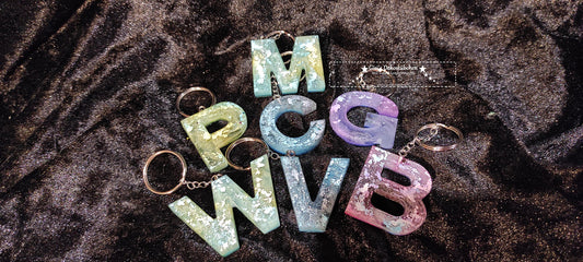 Harz Buchstaben Schlüsselanhänger