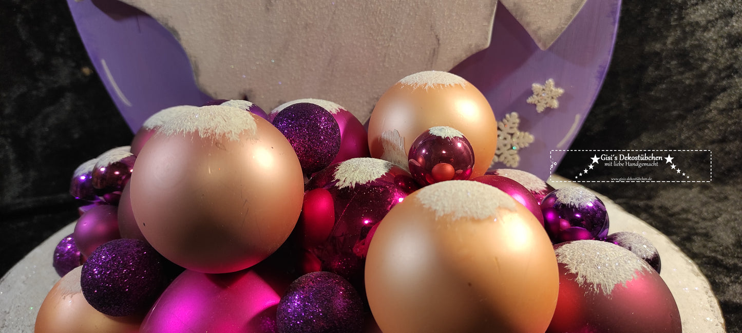 Holzwichtel Winter (4 Jahreszeiten) beleuchtet