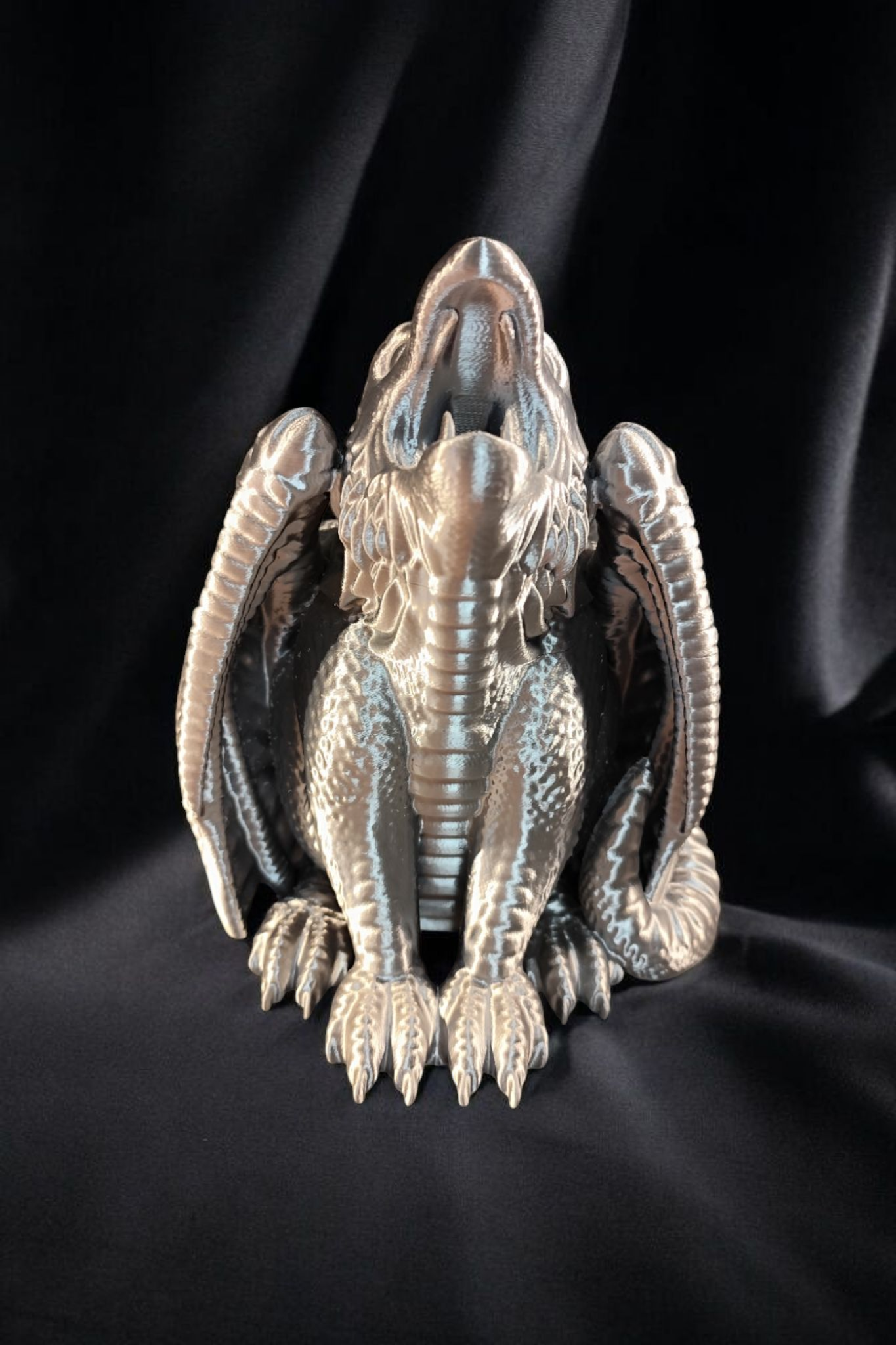 „Hüter der Schätze“ – Mystische Drachenspardose aus dem 3D-Druck