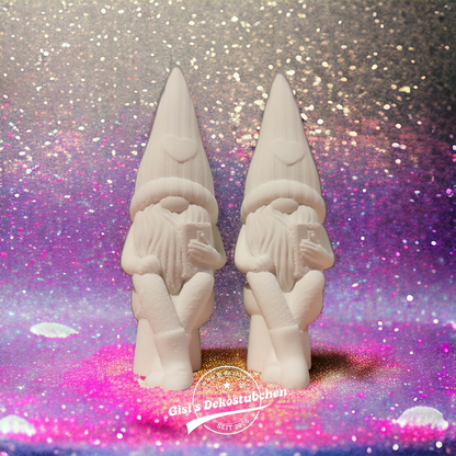 Keramik Wichtel Nr. 1 sitzende mit Herz