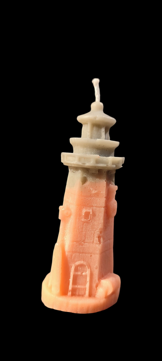 Kerze Leuchtturm klein eckig – maritime Deko aus Paraffinwachs – ca. 9 cm hoch, 4 cm Ø – Wunschfarbe