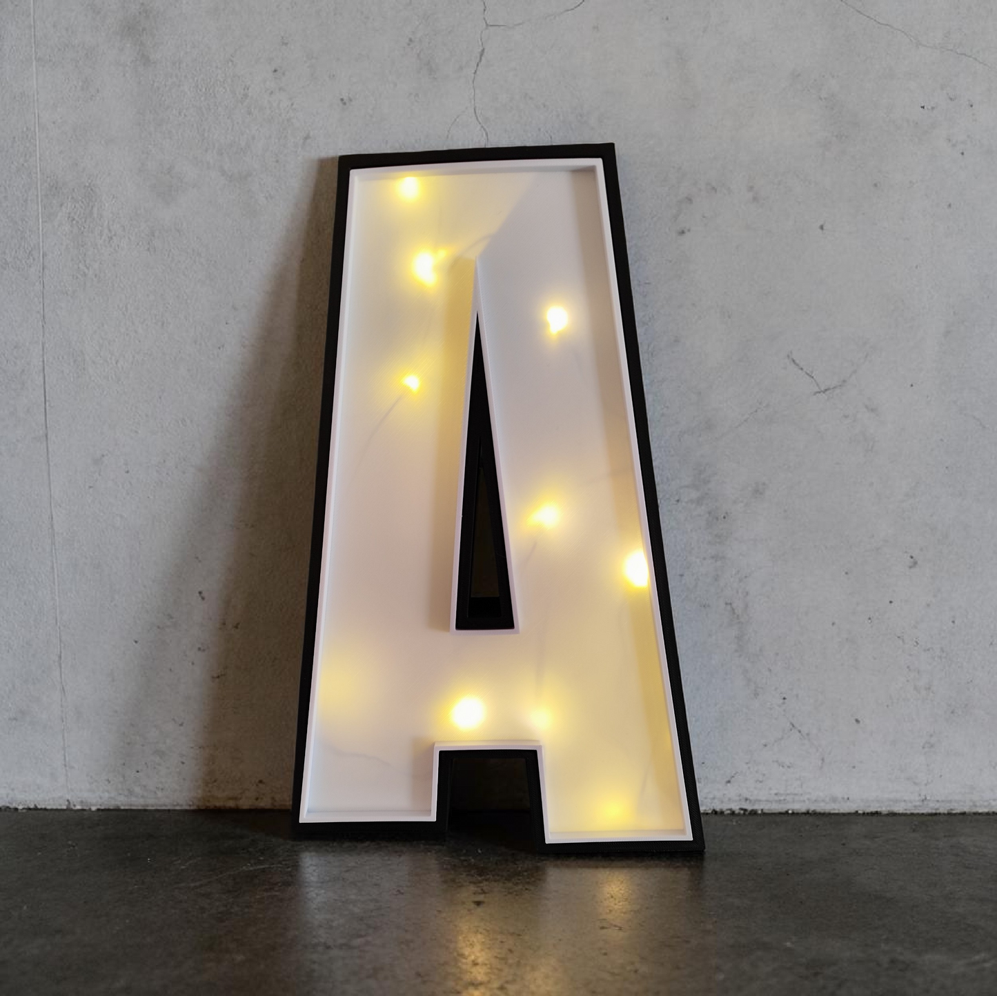 Leuchtbox Buchstabe A-Z – 3D Druck 30 cm – Lichtbox für Lichterketten – Handgefertigt