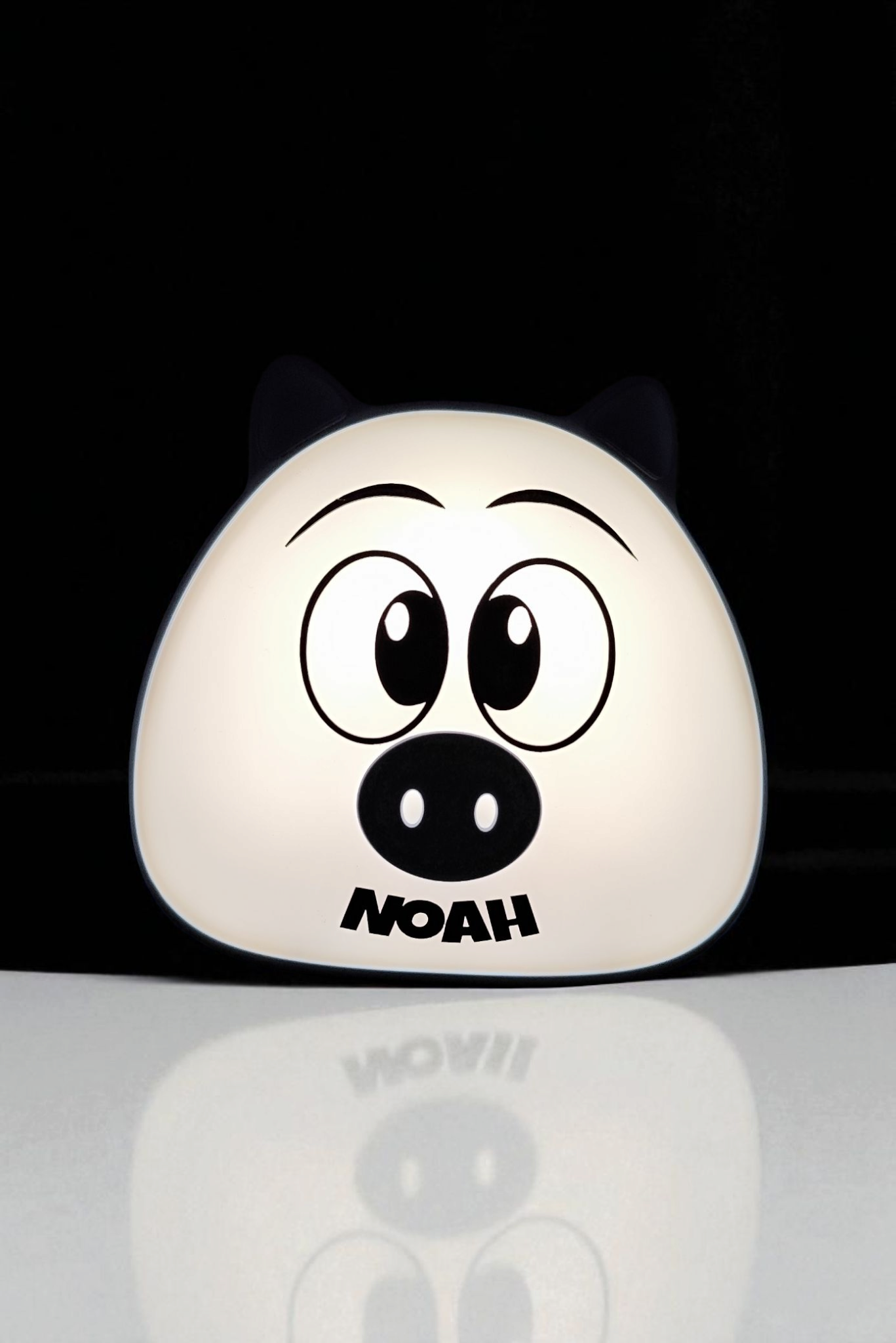 Personalisierte Nachtlampe – süßes Schweinchen mit Name, Touch- & Dimmfunktion, akkubetrieben