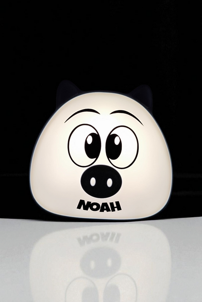 Personalisierte Nachtlampe – süßes Schweinchen mit Name, Touch- & Dimmfunktion, akkubetrieben