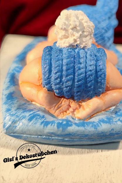 Schatztruhe mit Babyfigur handgemachte