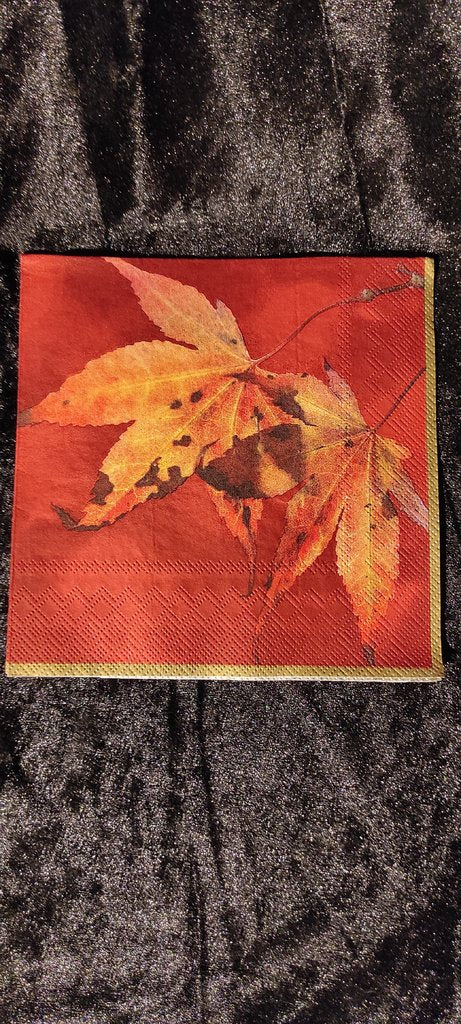 Serviette Ahornblatt rot