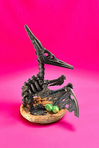 Skelett Pteranodon mit Nest und Eiern 3D