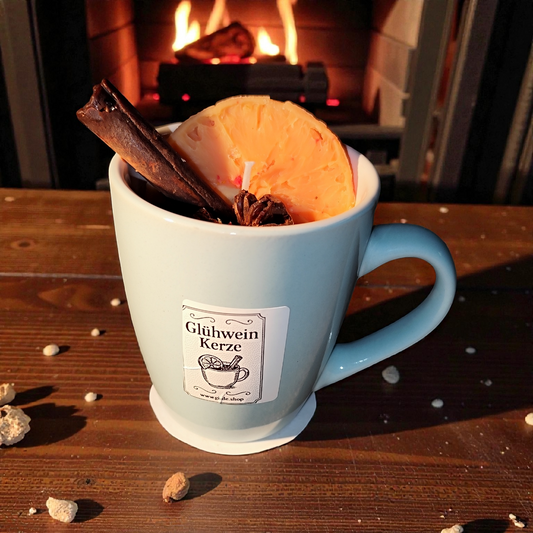 Sojawachs Glühwein Kerze im Becher – Winterlicher Duft mit Orange, Zimt & Sternanis