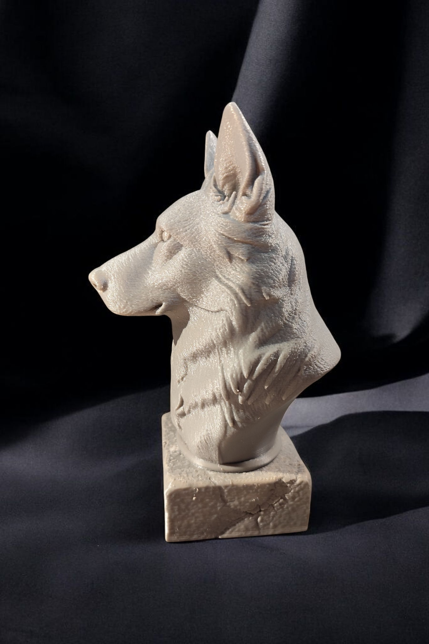 Wächter der Treue – Schäferhund-Büste aus dem 3D-Druck