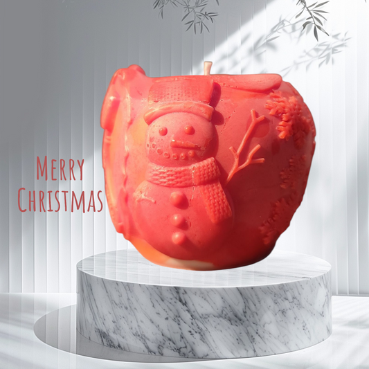 Weihnachtskerze „Winterapfel“ – Handgegossene Sojawachs-Kerze mit Schneemann & Schneeflocken | Wunschfarbe & Duft