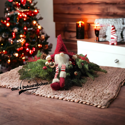 Wichtel Adventskranz frisch gebunden