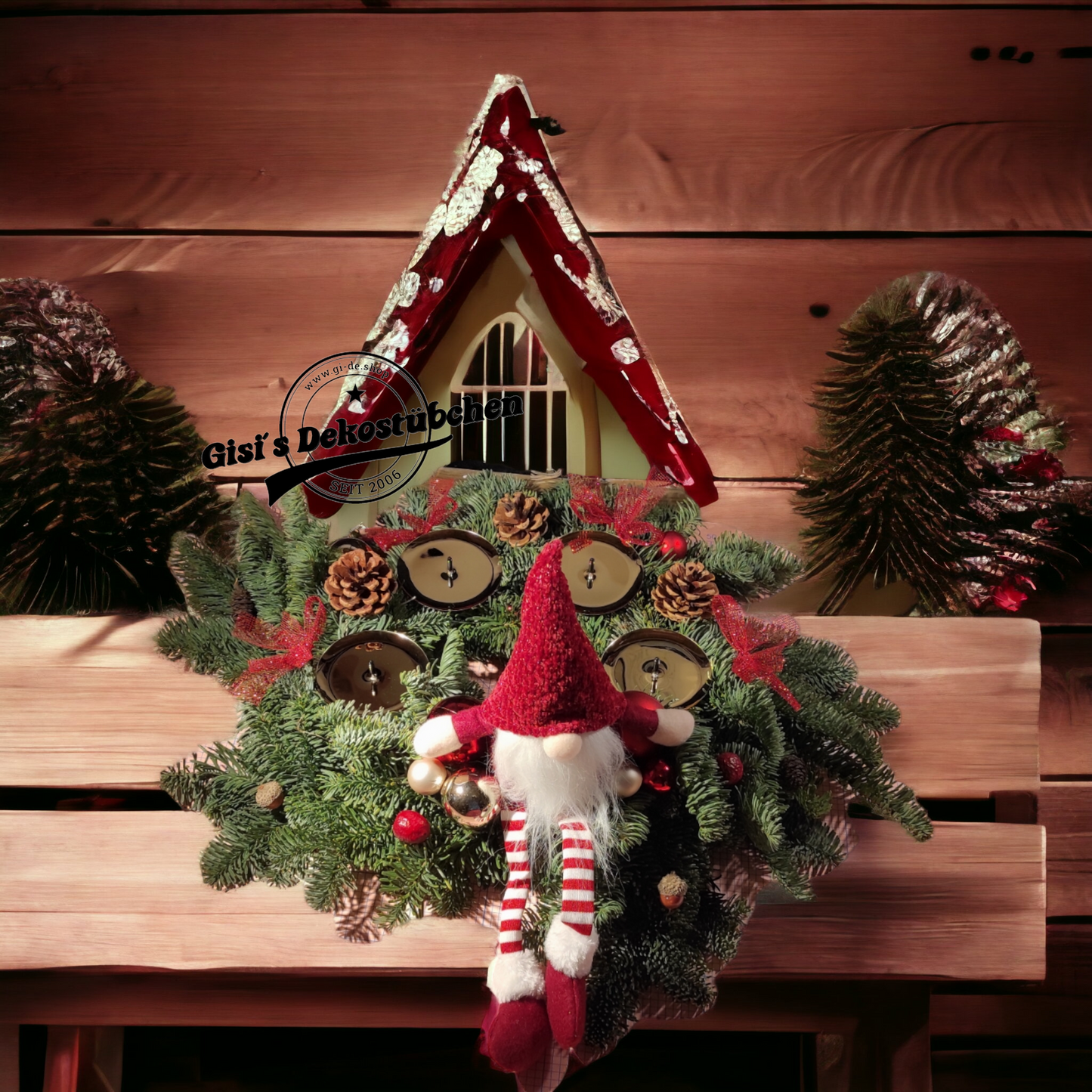 Wichtel Adventskranz frisch gebunden