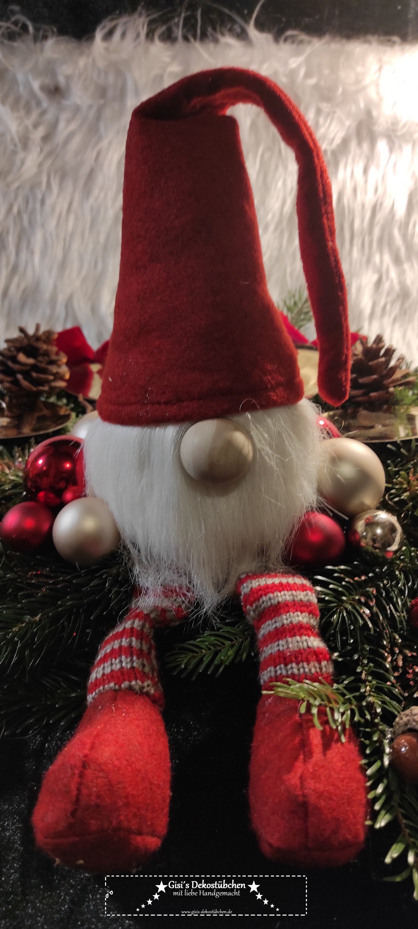 Wichtel Adventskranz frisch gebunden