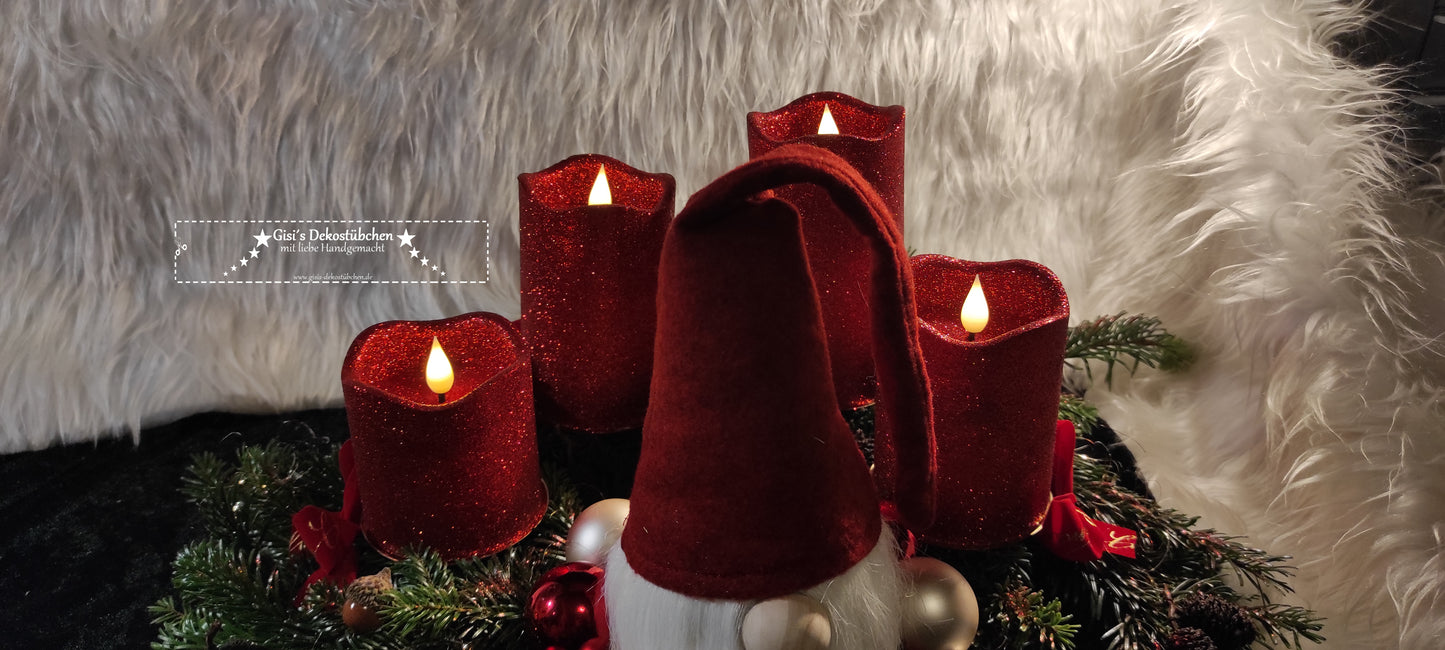 Wichtel Adventskranz frisch gebunden