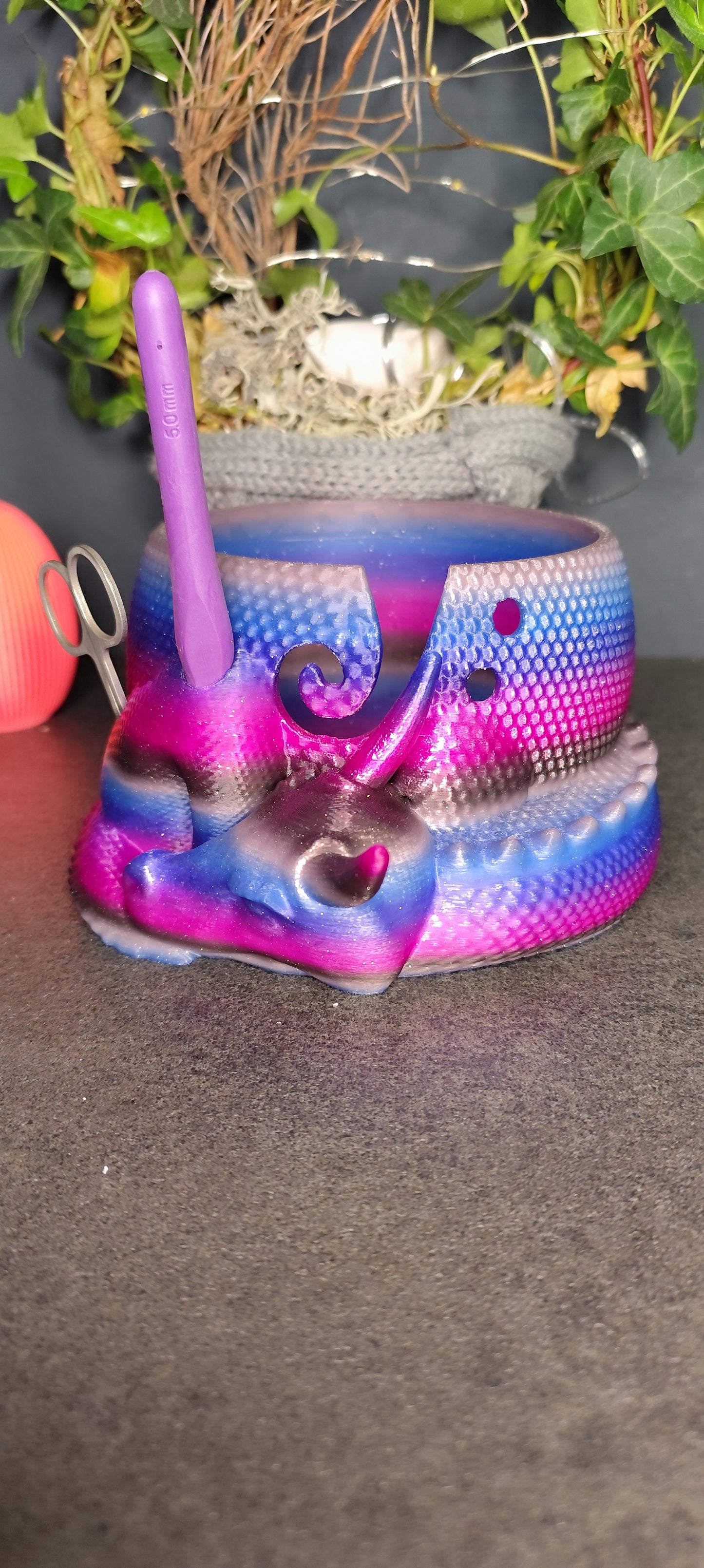 Wollhalter Drache 3D Druck – Wollschale mit Halter für Häkelnadel & Schere